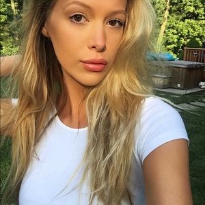 Meet Your Posher!❣️